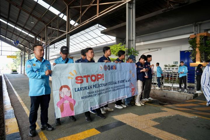 Peringati MayDay, Divre IV Tanjungkarang adakan Sosialisasi Anti Pelecehan Seksual di Stasiun KA